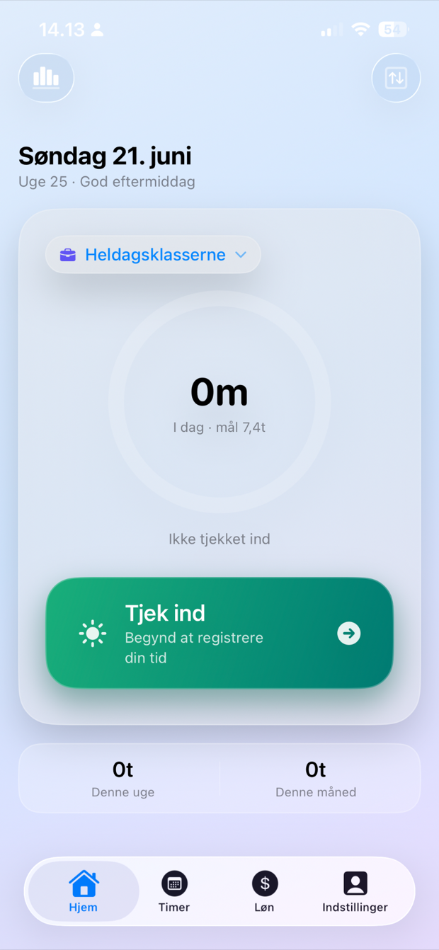 ClockHub hjem viser dagens timer, arbejdssted og tjek ind-knap.